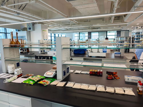 共享檢驗室破解小微企業食品檢驗難題 降本留人，成都先行